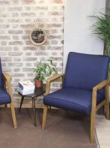 Paire de fauteuils scandinaves années 60 restaurés tissu ble