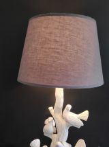 lampe 4 colombes en céramique blanche et abat-jour gris