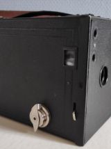 appareil photo ancien Brownie n°2 avec sa sacoche en cuir