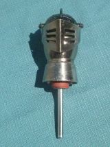 Bouchon verseur Casque de Chevalier en Métal