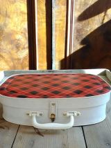 Valisette/boite à couture vintage 