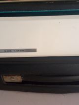 Machine à écrire  Underwood 315