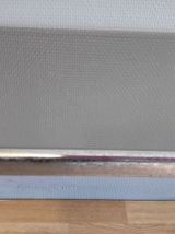 chevets tubes métal et tablette verre fumé