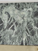 Table basse en marbre vert et laiton massif années 40 / 50