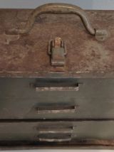 boite à outils ancienne métal