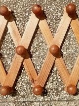 patere murale accordeon  en bois , vintage