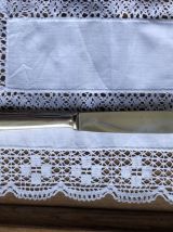 Série de 10 couteaux ERCUIS en métal argenté 