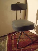 Chaise indus vintage NORI.  rénovée et vernie antirouille.