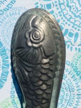 Lot de 2 moules poissons vintage anciens