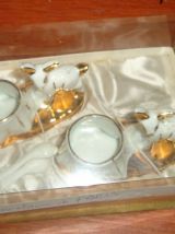 SALIÈRE   POIVRIÈRE PORCELAINE DE PARIS