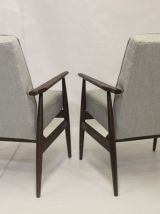 PAIRE DE FAUTEUILS HENRYK LIS 300-190 ANNEE 1970.