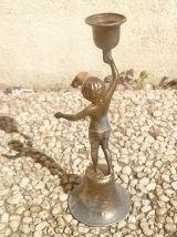 bougeoir  chérubin  sur  socle , vintage 