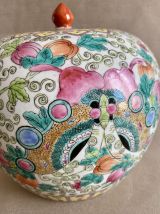 Grand pot couvert asiatique