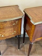 Paire de petits meubles