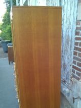 superbe armoire commode asymétrique en chêne et rotin 