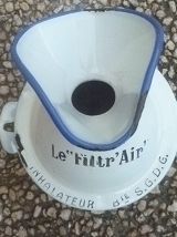 inhalateur filtr' air en  acier  émaillé vintage