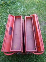 Caisse à outils en métal 