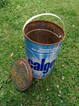 Boîte en fer CALGON 