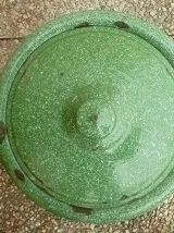 seau hygiènique , acier  émaillé  ,vert , vintage 