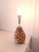 Lampe à poser ananas raphia vintage E14