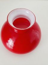 Abat-jour verre rouge opaline année 70