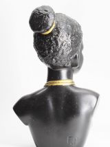 Buste de femme africaine en plâtre ancien
