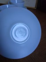 Tasses opaline bleue