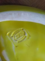 Feuille en céramique jaune