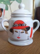 Ensemble tasses et pot Vintage