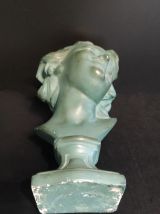 buste d'enfant en plâtre