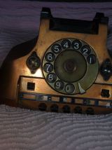 Téléphone de collection en cuivre laiton et bakélite