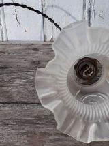 suspension tulipe verre opaque