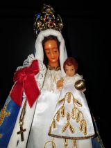 Vierge à  l'Enfant, têtes et mains en cires