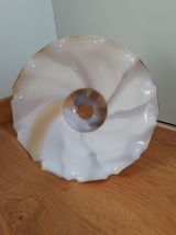 Suspension tulipe en opaline couleur caramel