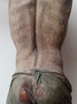 Magnifique Christ en croix, polychrome, du 17e siecle