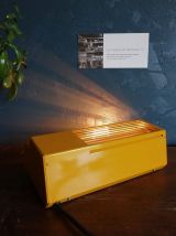 Lampe vintage industrielle métal chauffage "Jaune Frisquet"