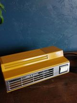 Lampe vintage industrielle métal chauffage "Jaune Frisquet"