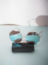 Lunettes de soleil Quay effet miroir