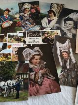 GROS LOT 1 Caisse  de CARTES POSTALES à Thèmes