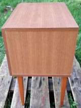 table de chevet en placage de teck