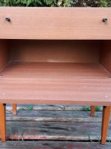 table de chevet en placage de teck