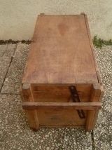 caisse  en  bois , vintage