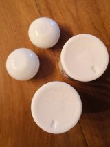 2 Pots d'apothicaire en opaline vintages