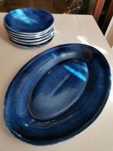 Très bel ensemble de vaisselle céramique bleu 12 pièces sign