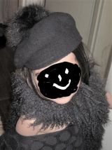 Chapeau laine à pompon 