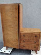 Armoire asymétrique