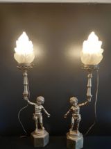 lampes angelots avec tulipes flamme