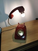 Lampe téléphone vintage années 70 bordeaux et or