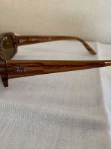 Lunettes de soleil RAY BAN modèle RB 4067