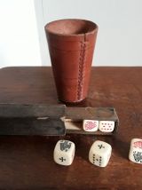 jeu de poker d'as  ou poker dice